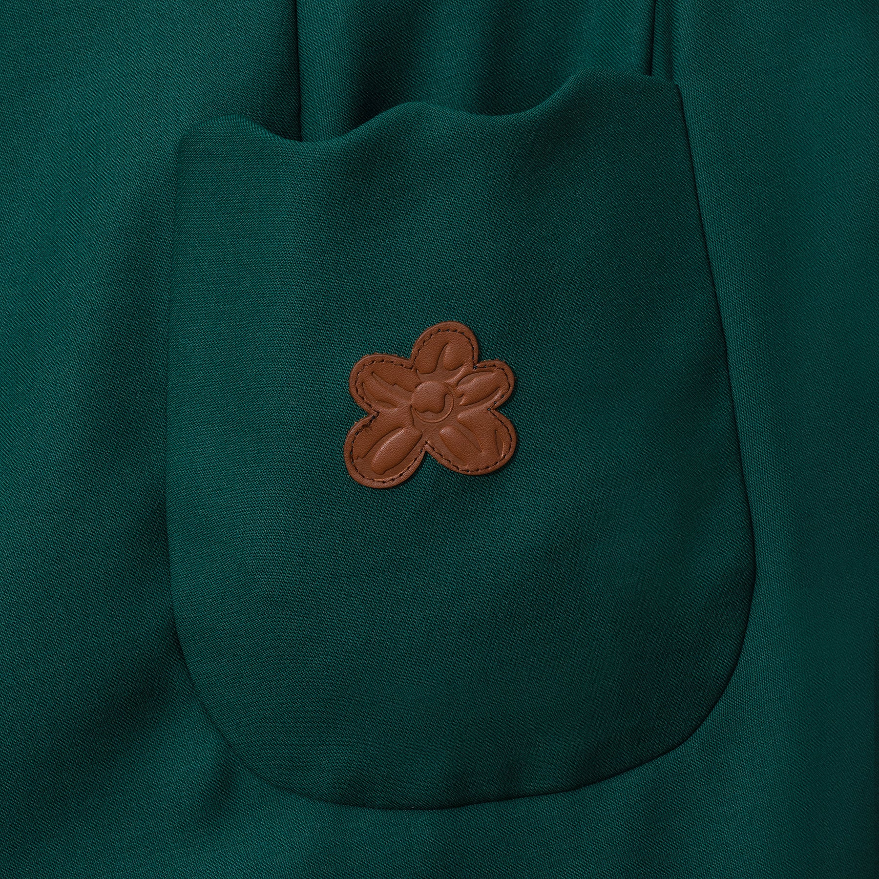 Double Pleated Shorts Green - Image 3