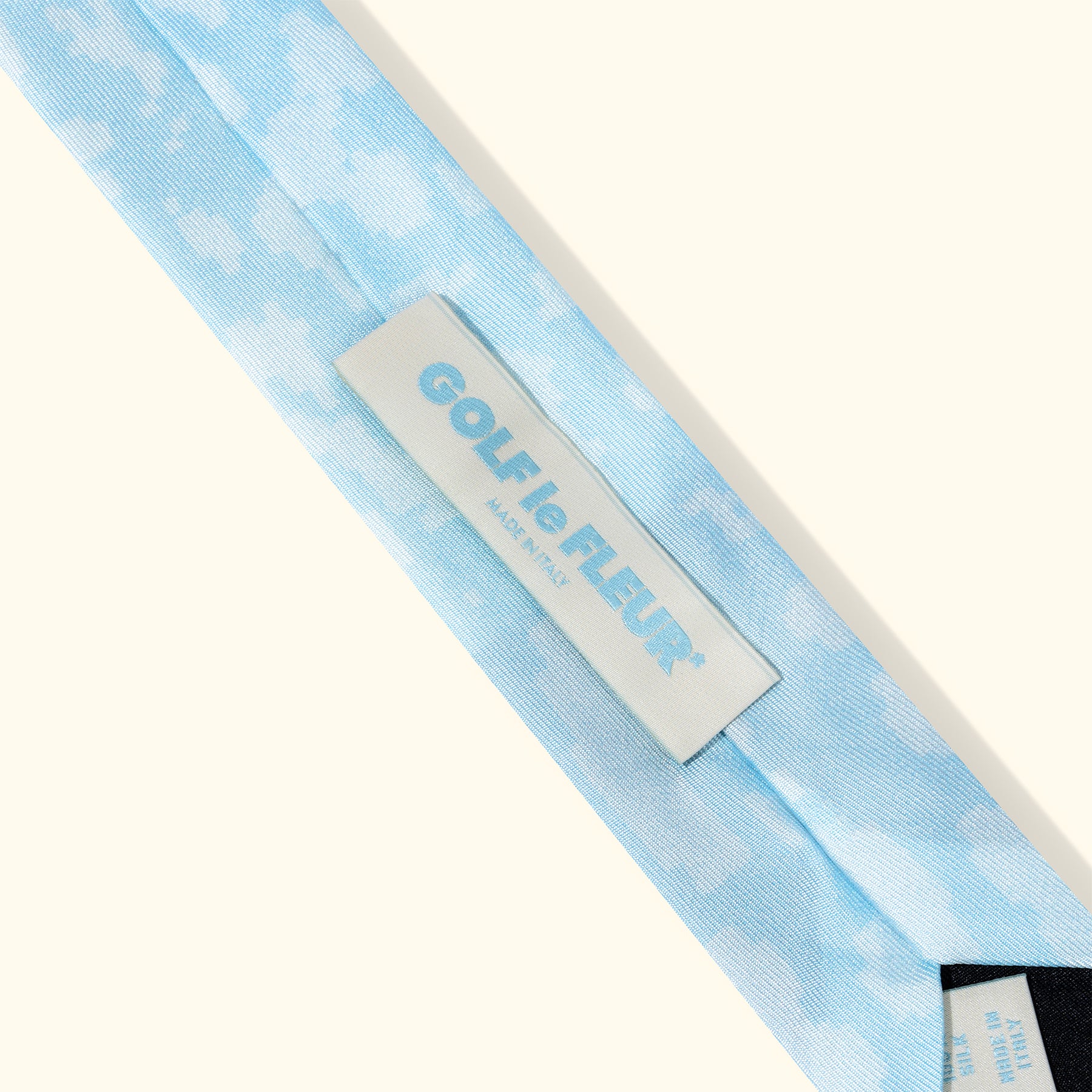 Fleur Camo Wide Silk Tie Blue - Image 2