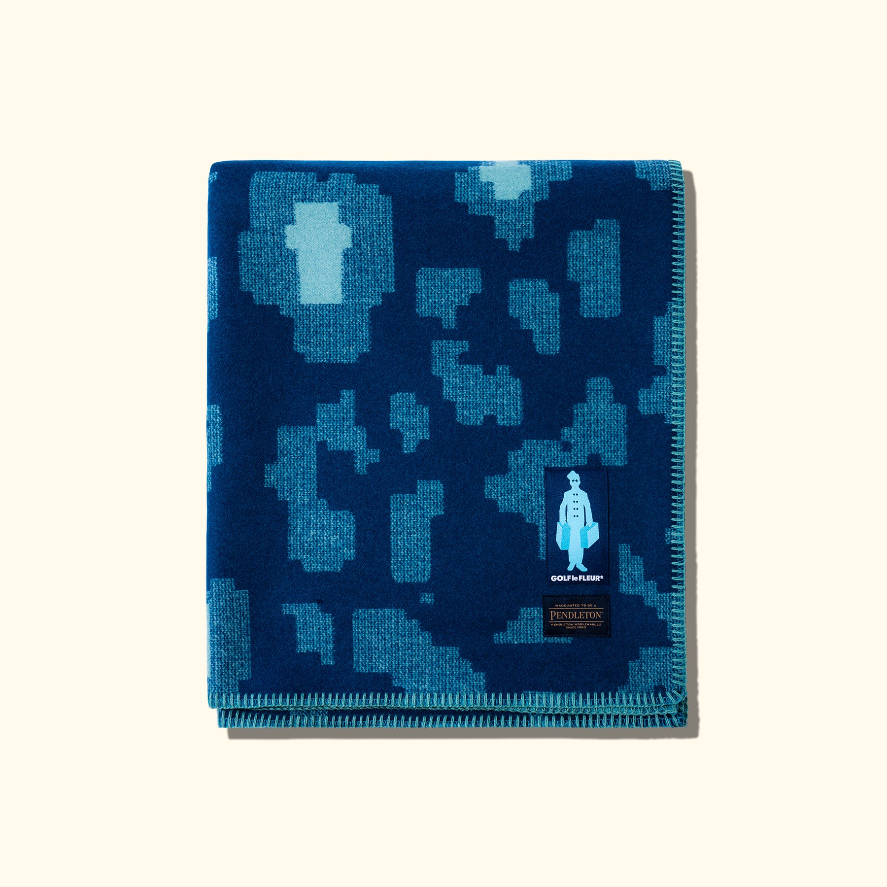 Fleur Camo Jacquard Blanket - Image 3