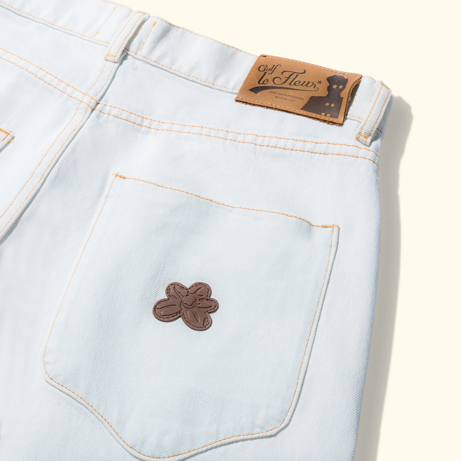 Wavy Pocket Jeans Light Wash - Image 3